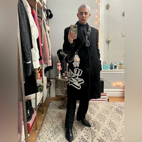 Meet your Posher, Jesse - Picture 2 of 2